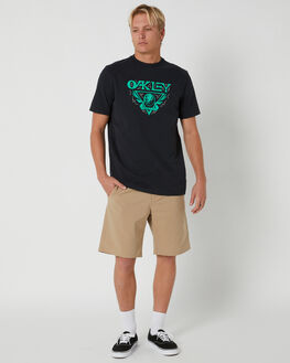 OAKLEY Shorts SurfStitch
