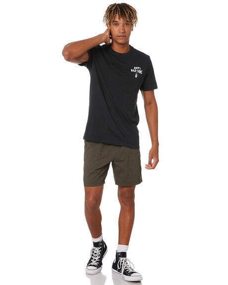 BLACK MENS CLOTHING VOLCOM GRAPHIC TEES - A5042075BLK