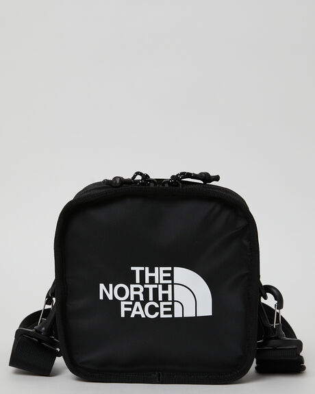 TNF BLACK TNF WHITE MENS ACCESSORIES THE NORTH FACE BACKPACKS + BAGS - NF0A3VWSKY4