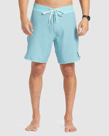 QUIKSILVER Mens Original Scallop 18 Inch Board Shorts