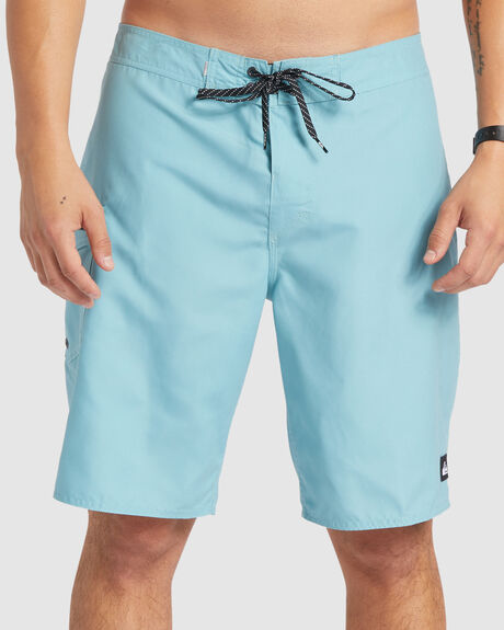 Mens 20 inch new arrivals board shorts