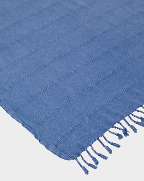 BLUE JEANS WOMENS ACCESSORIES OZOOLA BEACHLIFE TOWELS - SQ6264980