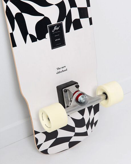 N/A SKATE SKATE YOW CRUISERS - 8433975138416