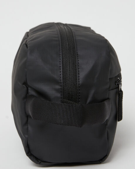 BLACKOUT MENS ACCESSORIES OAKLEY BACKPACKS + BAGS - FOS90102E