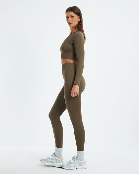 BROWN WOMENS ACTIVEWEAR SUBTITLED TOPS - 52422100023
