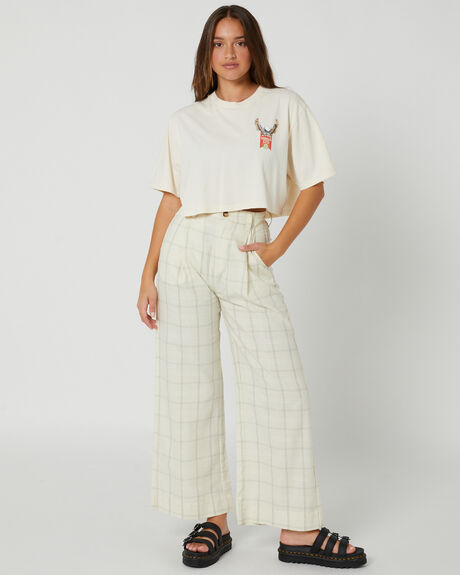 HERITAGE WHITE WOMENS CLOTHING THRILLS TEES - WTA23-137AWHT