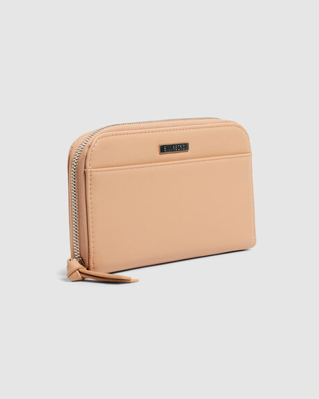 CARAMEL WOMENS ACCESSORIES BILLABONG PURSES + WALLETS - UBJAA00113-CML