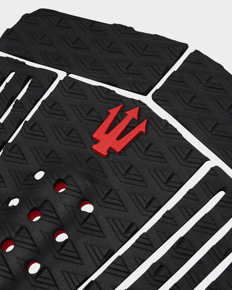BLACK RED SURF ACCESSORIES FK SURF TAILPADS - 1201BBLKRD