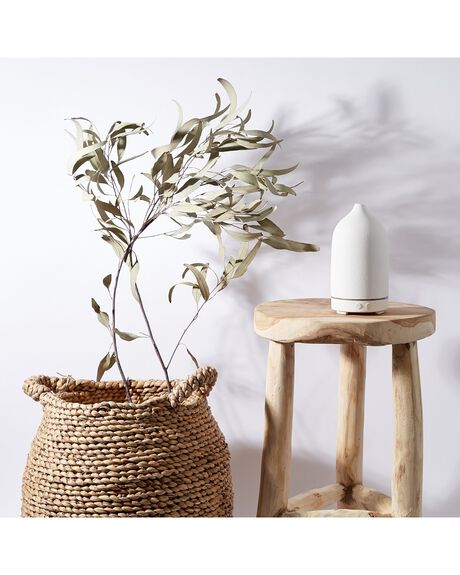 WHITE BEAUTY WELLNESS PALM BEACH COLLECTION  - AROMASTONE