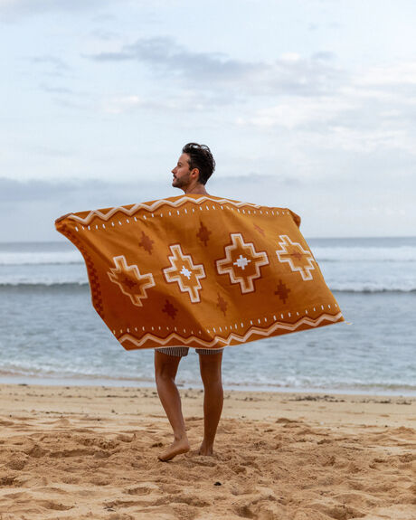 GOLD MENS ACCESSORIES SOMERSIDE TOWELS - LGMG90