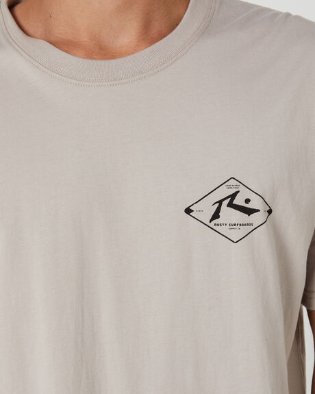 VINTAGE KHAKI MENS CLOTHING RUSTY GRAPHIC TEES - TTM2659VKH