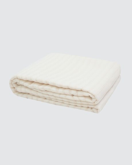 WHITE HOME + BODY HOME BAMBURY FURNISHINGS - BLVNOVTRIVO