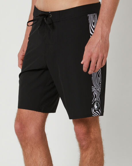 BLACK MENS CLOTHING TOWN AND COUNTRY BOARDSHORTS - TC233TRM05BLK