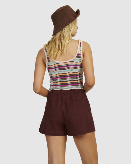 PALE DOG APPAREL WOMENS CLOTHING ROXY T-SHIRTS + SINGLETS - URJKT03185-NDS4