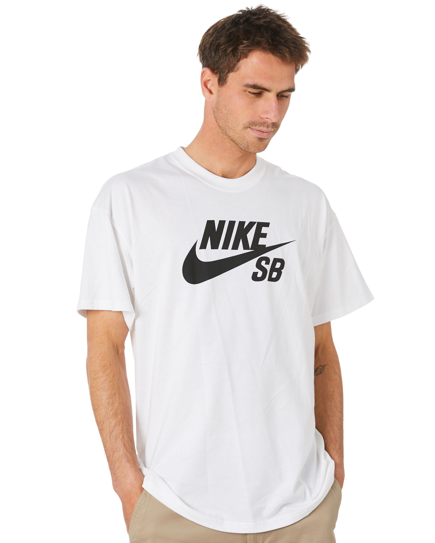 white nike sb shirt