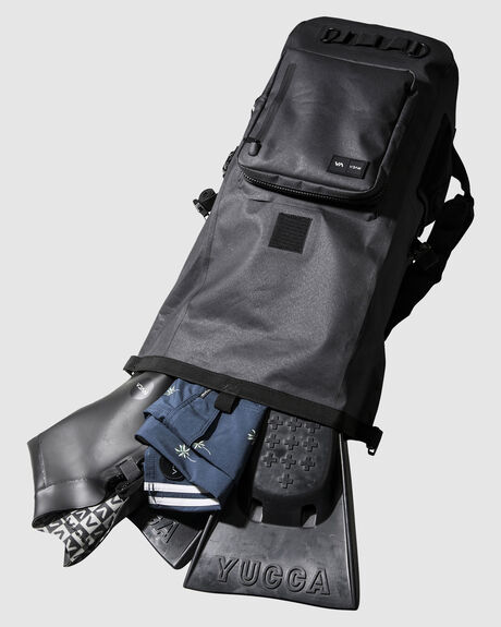 BLACK MENS ACCESSORIES RVCA BAGS + BACKPACKS - AVYBP00127-BLK