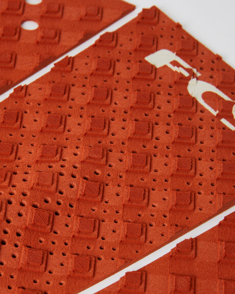 PICANTE SURF ACCESSORIES FCS TAILPADS - FT321PIC