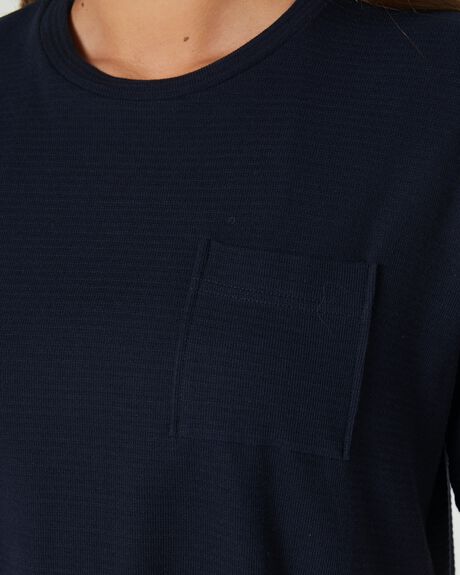 NAVY WOMENS ACTIVEWEAR DK ACTIVE TOPS - DK11-010-NVY-XS