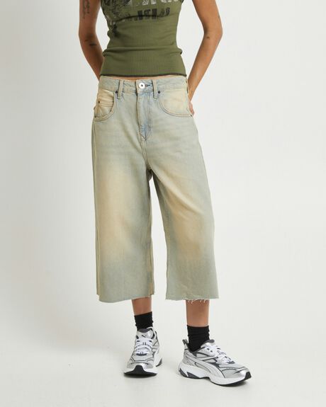 LIGHT BLUE WOMENS CLOTHING BDG URBAN OUTFITTERS JEANS - GPW0001126-BLU