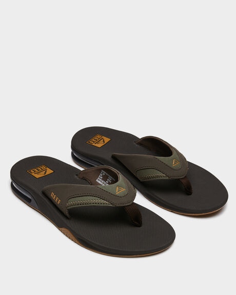 BROWN GUM MENS FOOTWEAR REEF SLIDES + THONGS - 2026BGM