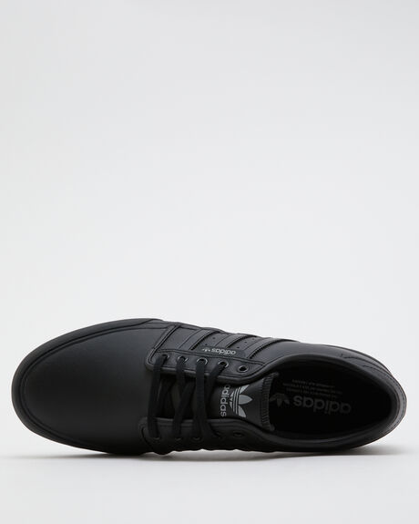leather shoes full