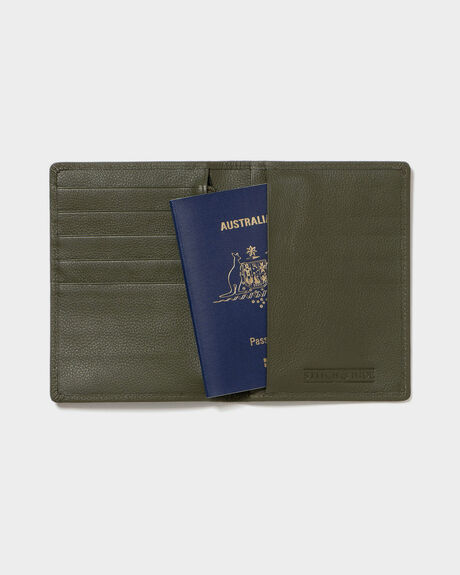 OLIVE MENS ACCESSORIES STITCH AND HIDE WALLETS - TC_ATLAS_OLIVE