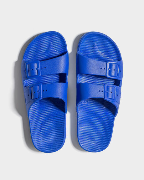 BLUE MENS FOOTWEAR FREEDOM MOSES SLIDES - FM-BLU-3435