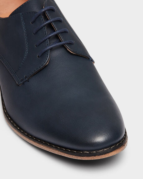 NAVY MENS FOOTWEAR UNCUT FASHION SHOES - KS105NVY