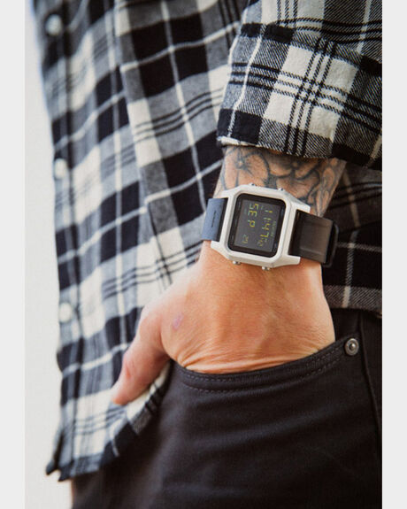 BLACK AND SILVER MENS ACCESSORIES NIXON WATCHES - A1309-625-00