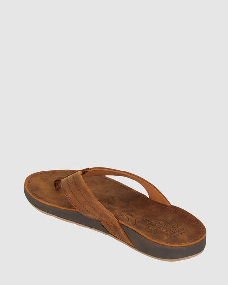 BROWN MENS FOOTWEAR KUSTOM THONGS - 4982206BRN