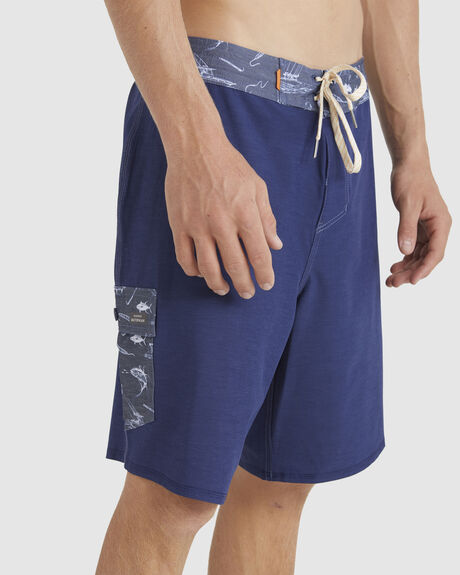 MEDIEVAL BLUE MENS CLOTHING QUIKSILVER BOARDSHORTS - AQMBS03101-BTE0