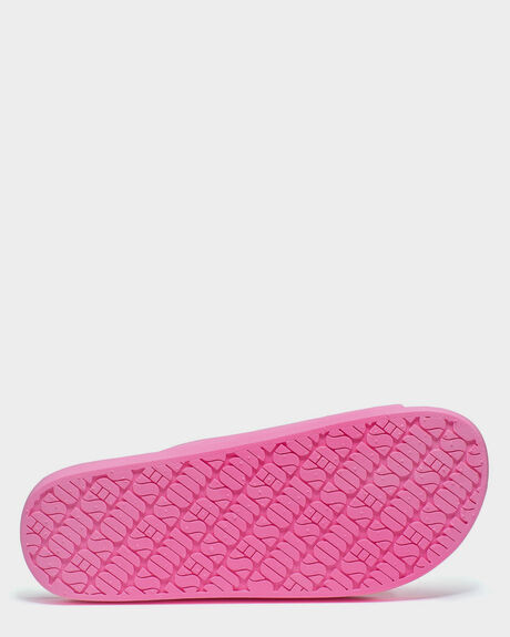 BUBBLE GUM WOMENS FOOTWEAR FREEDOM MOSES SLIDES - FM-BUB-3435