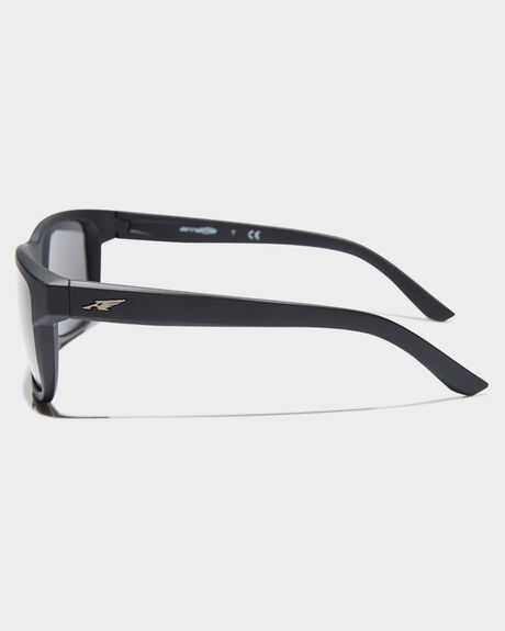 MATTE BLACK GREY MENS ACCESSORIES ARNETTE SUNGLASSES - AN4218-03BLKGY