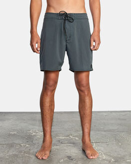 Rvca boardshorts sale store