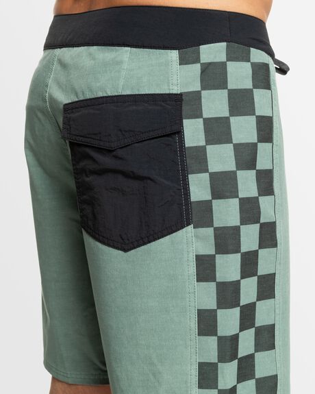 CHINOIS GREEN MENS CLOTHING QUIKSILVER BOARDSHORTS - AQYBS03619-GKB0