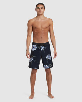Surfstitch mens shorts shop