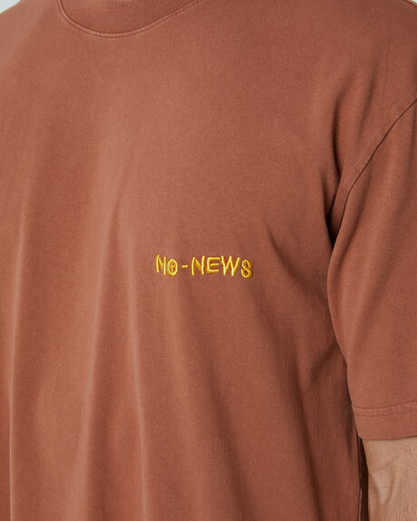 UMBER MENS CLOTHING NO NEWS T-SHIRTS + SINGLETS - NNMS23205UMB