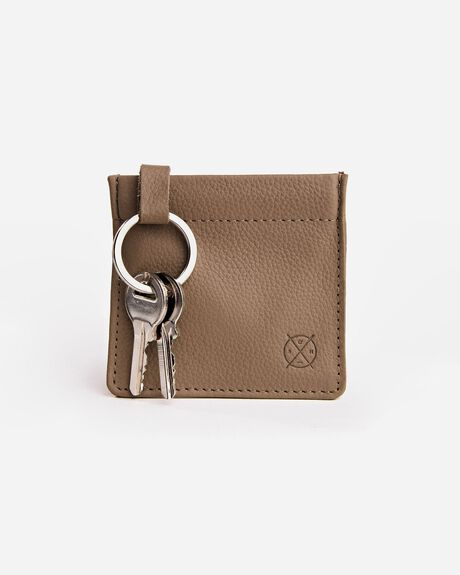 OAK WOMENS ACCESSORIES STITCH AND HIDE OTHER - SHX_KEYPCH_OAK