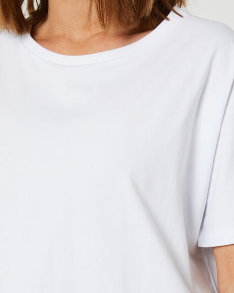 WHITE WOMENS CLOTHING SWELL TEES - S8224001_WHT
