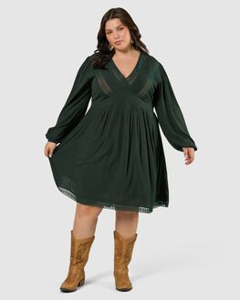Green womens clothes shop
