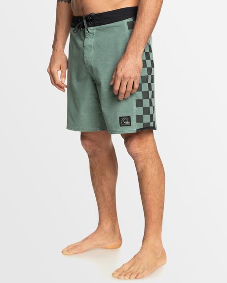 CHINOIS GREEN MENS CLOTHING QUIKSILVER BOARDSHORTS - AQYBS03619-GKB0