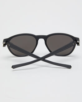 Men's Sunglasses | Buy Wayfarer, Aviator Sunglasses & More | SurfStitch