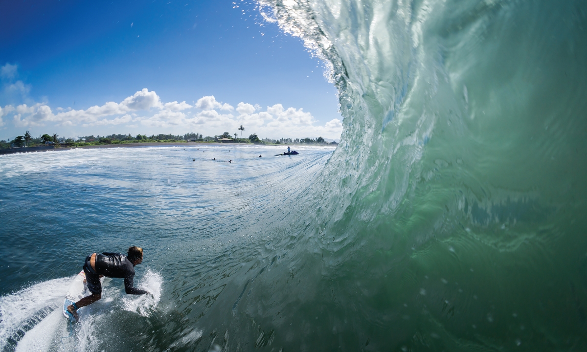 5 Simple Exercises To Benefit Your Surfing With Julian Wilson