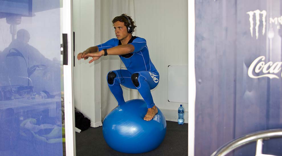 5 Simple Exercises To Benefit Your Surfing With Julian Wilson
