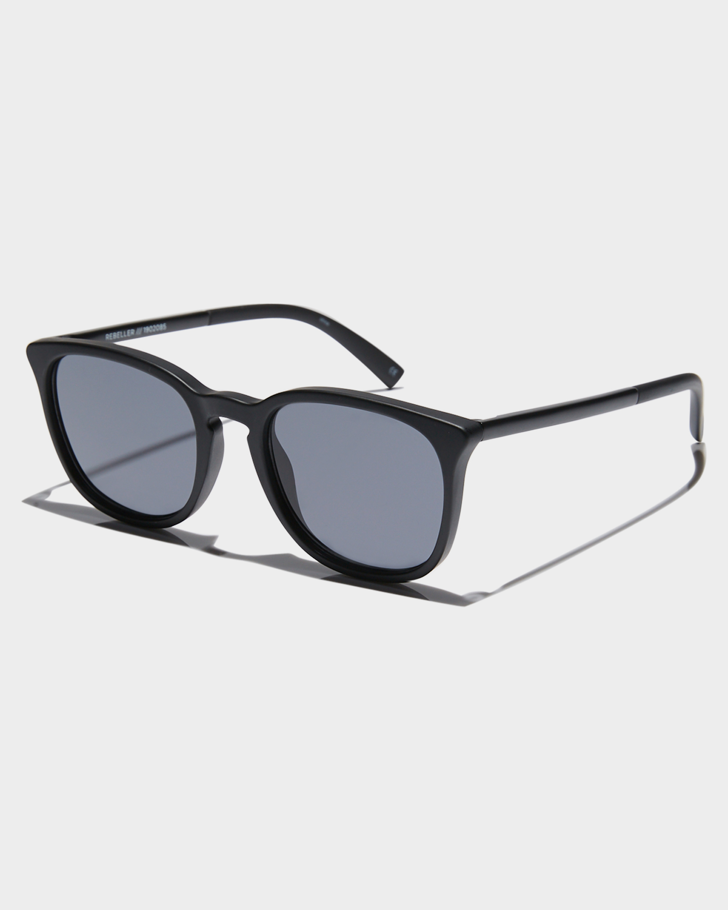 Le Specs Rebeller Sunglasses - Matte Black | SurfStitch