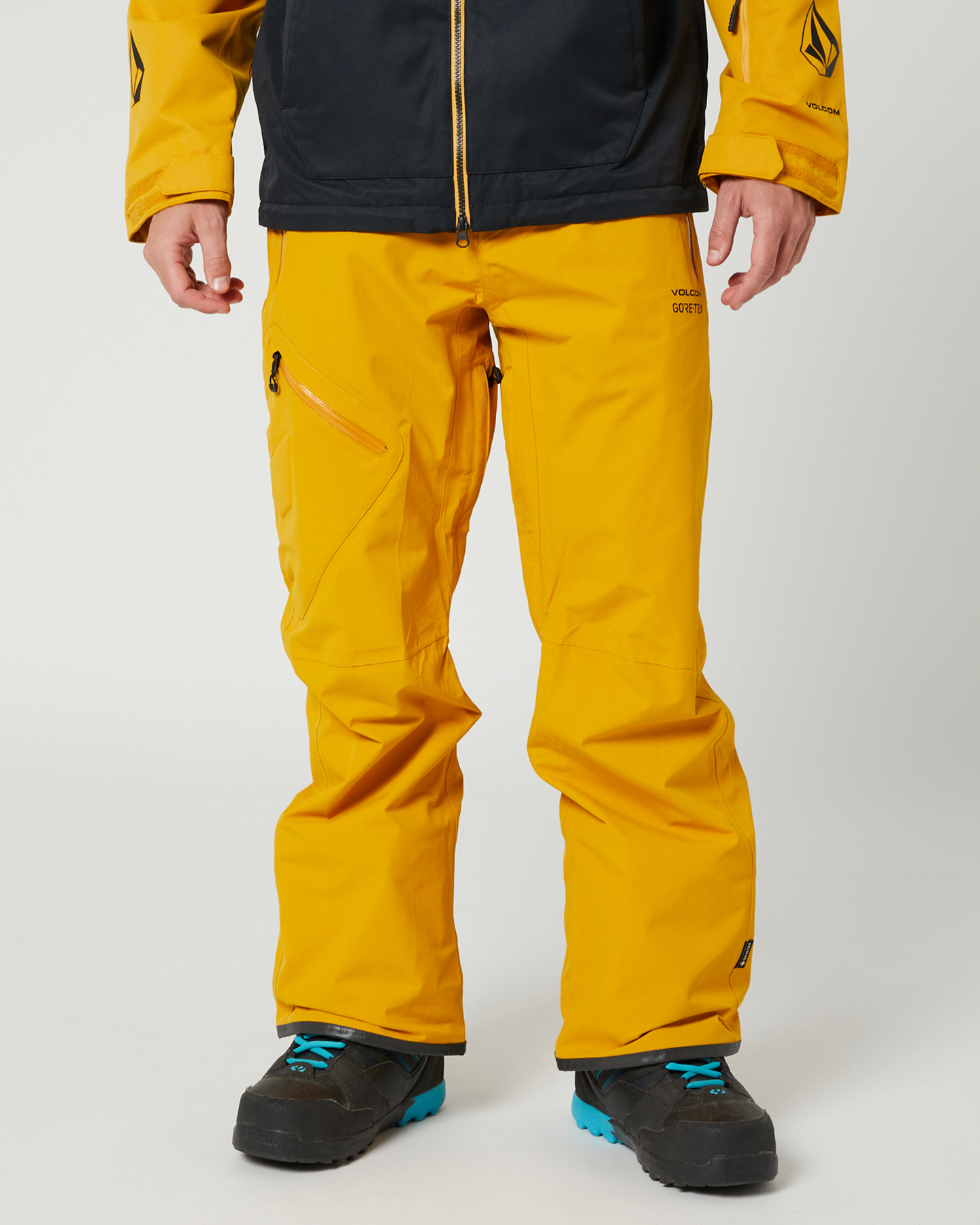 VOLCOM L GORE-TEX　ＰＮＴマスタード　S