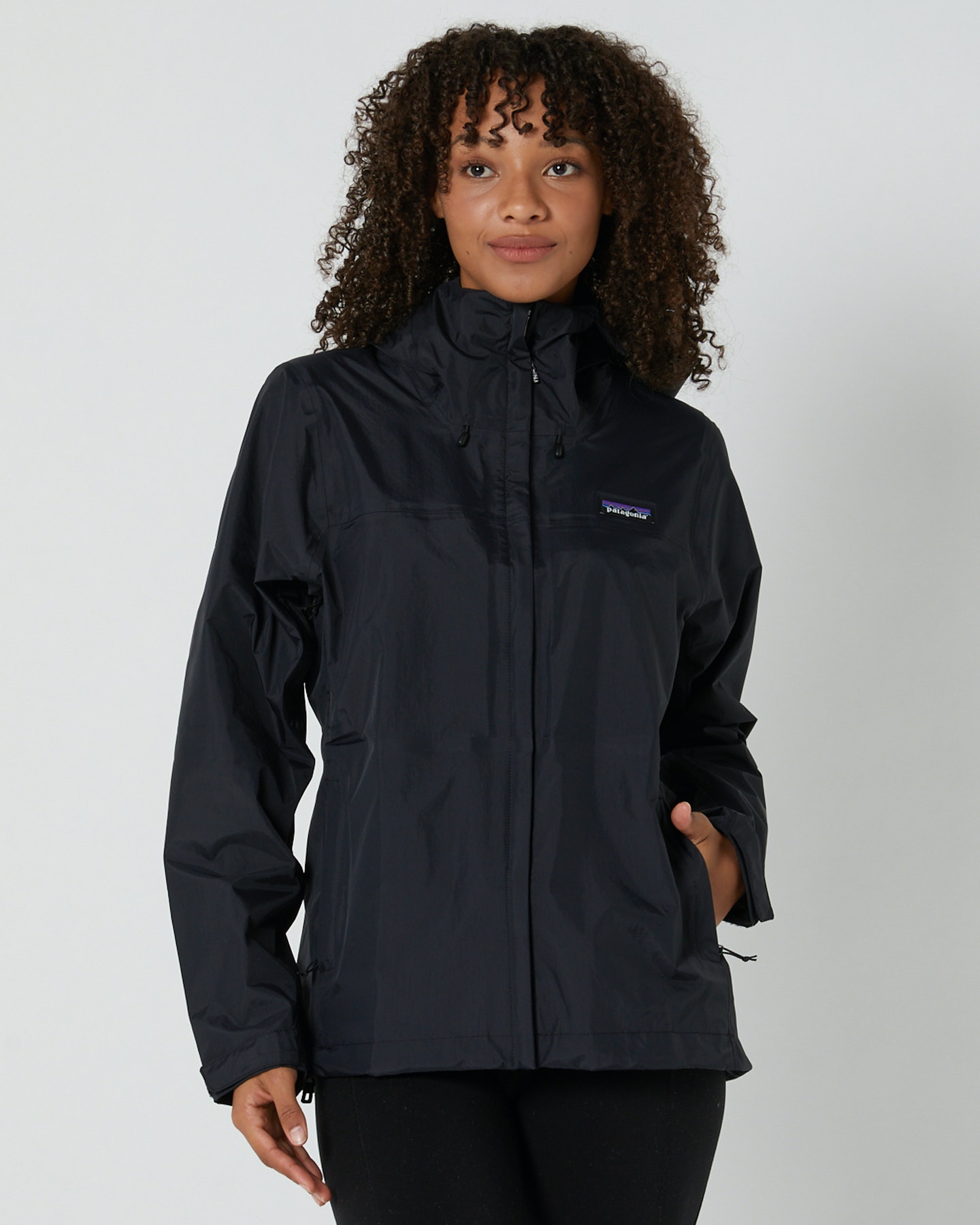 Patagonia women's deals black jacket