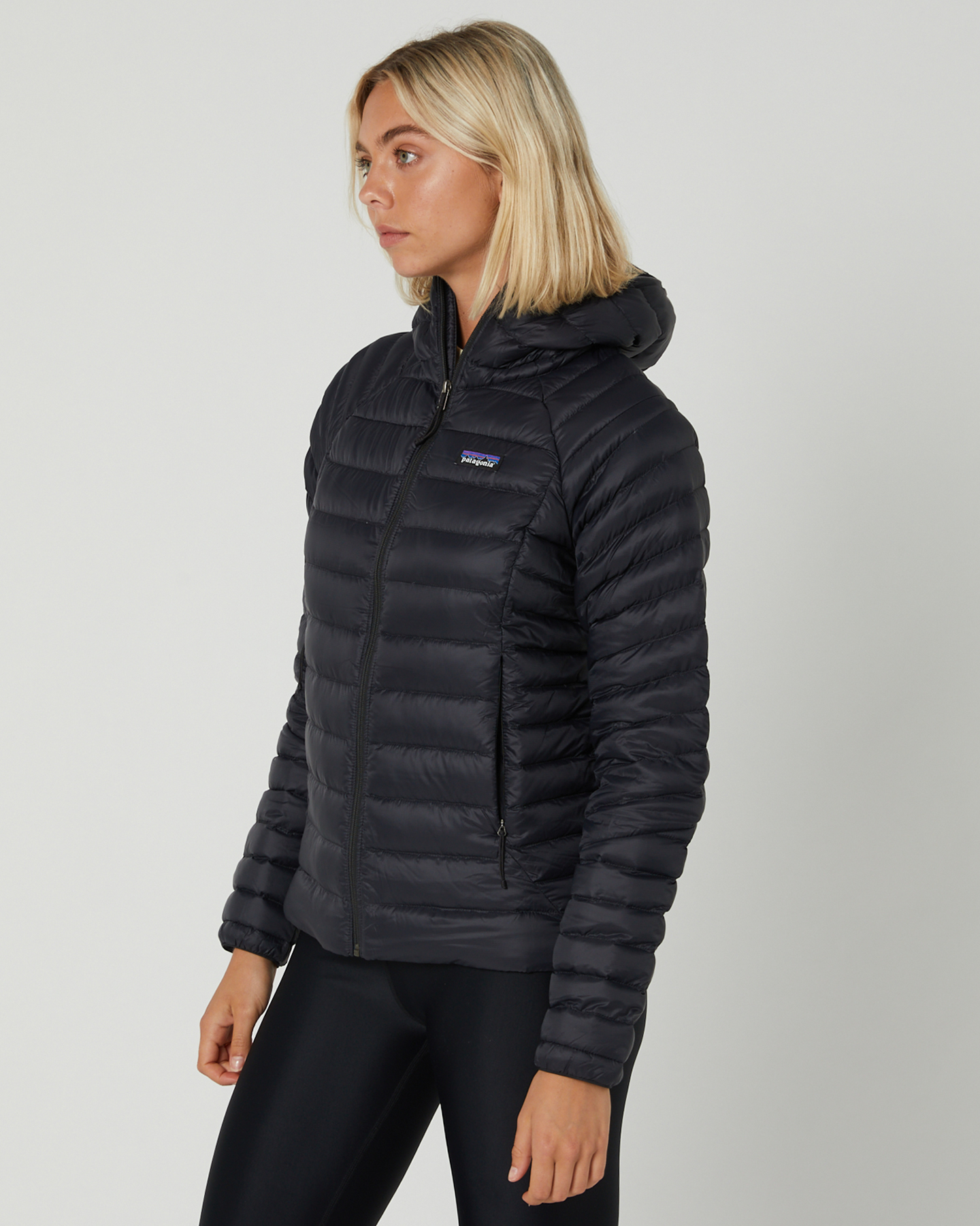 Black patagonia pullover on sale women's
