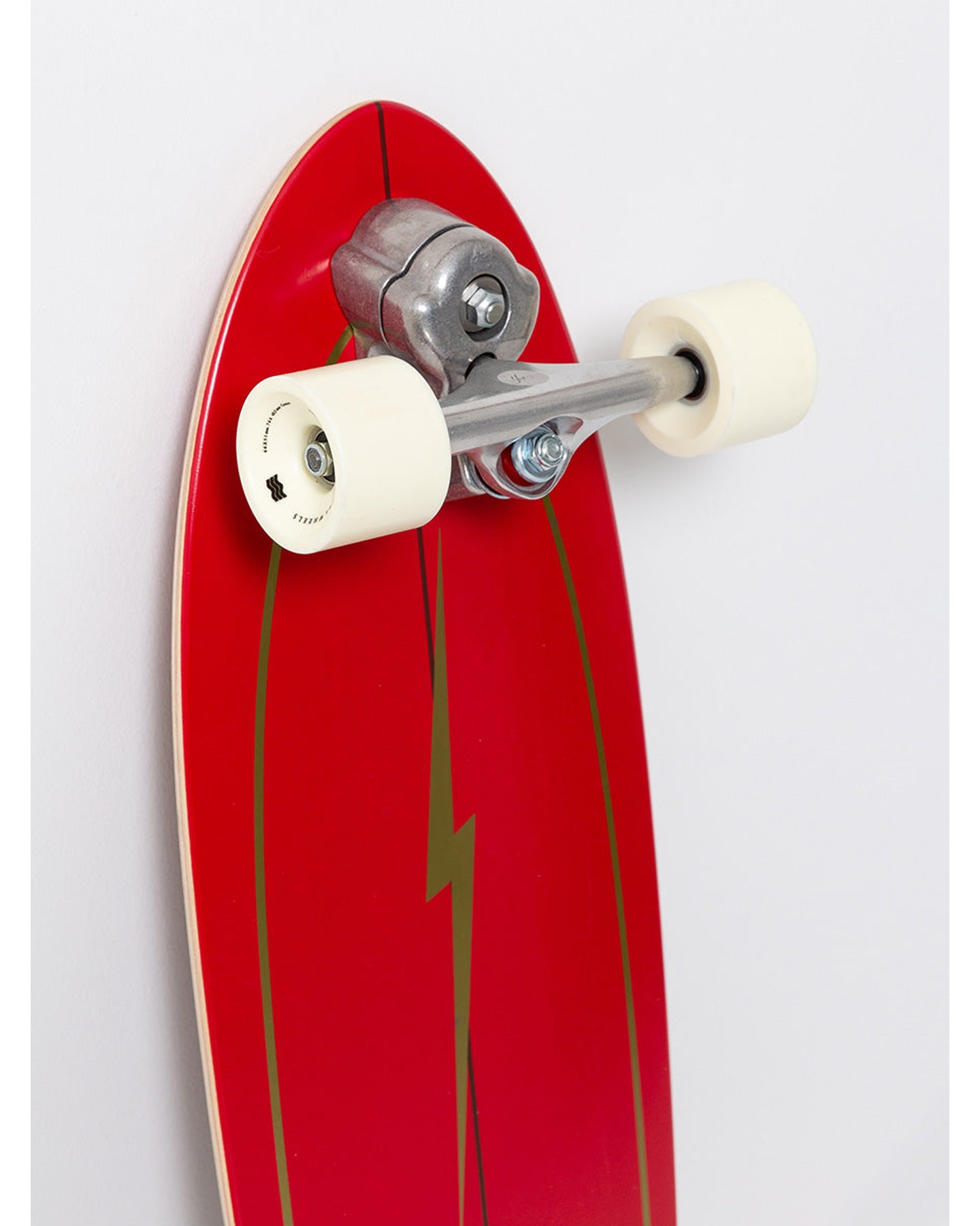 Pipe 32 Inch Yow Surfskate