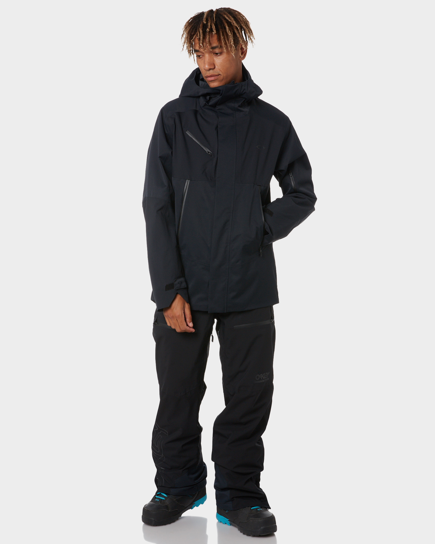 Oakley Crescent 3-0 Shell Jacket - Blackout | SurfStitch